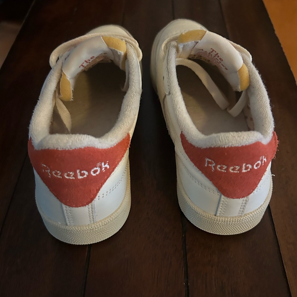 Reebok Cream and light Red Sneakers - Picture 3 of 4